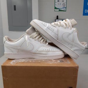 Nike Court Vision Low